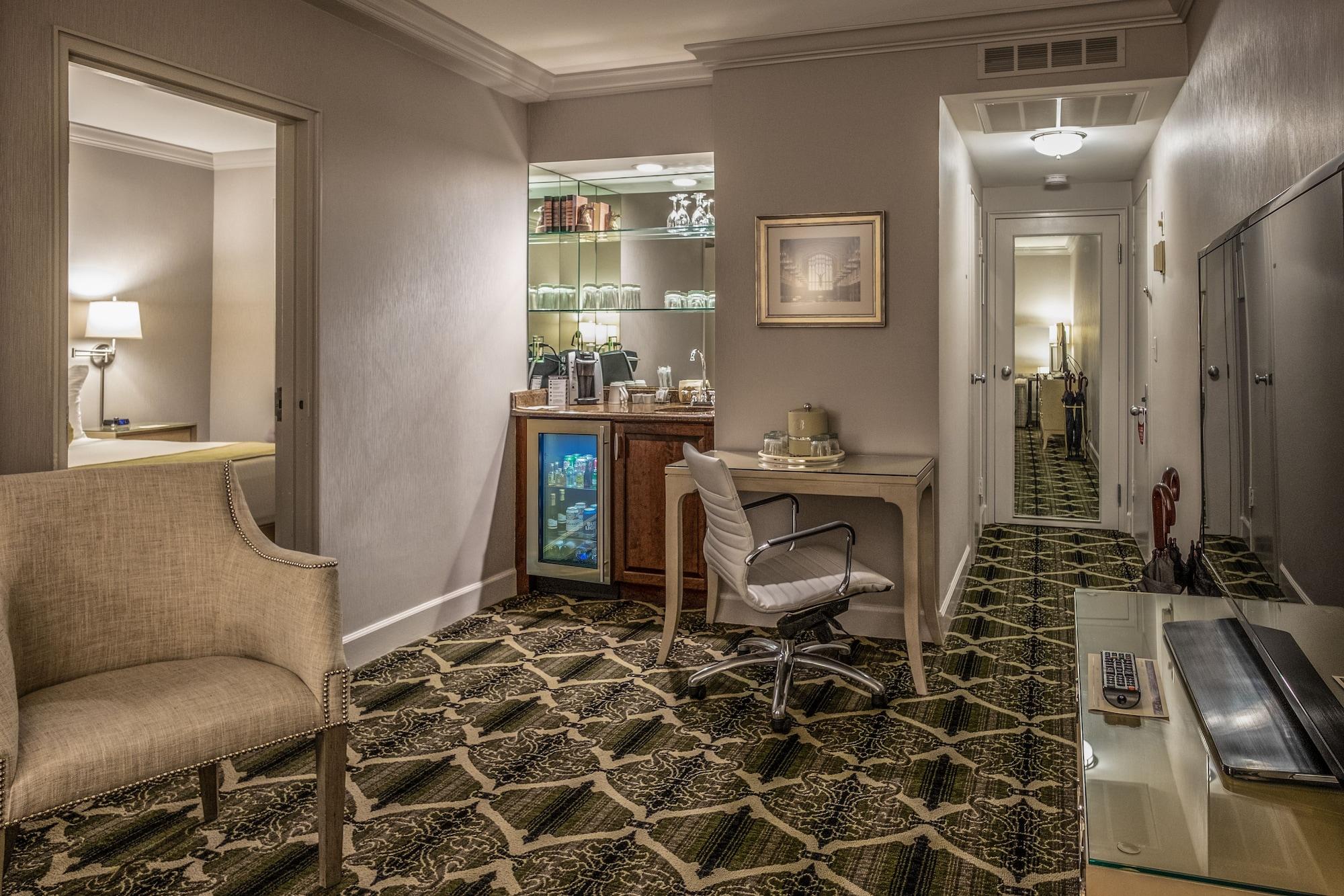 Bell Tower Hotel แอนอาร์เบอร์ ภายนอก รูปภาพ