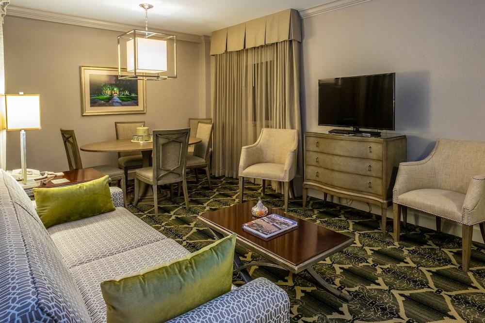 Bell Tower Hotel แอนอาร์เบอร์ ภายนอก รูปภาพ